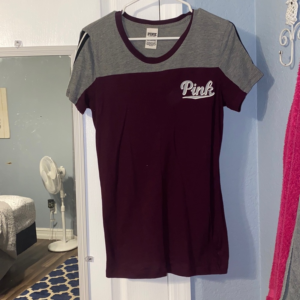Victoria’s Secret PINK tee
